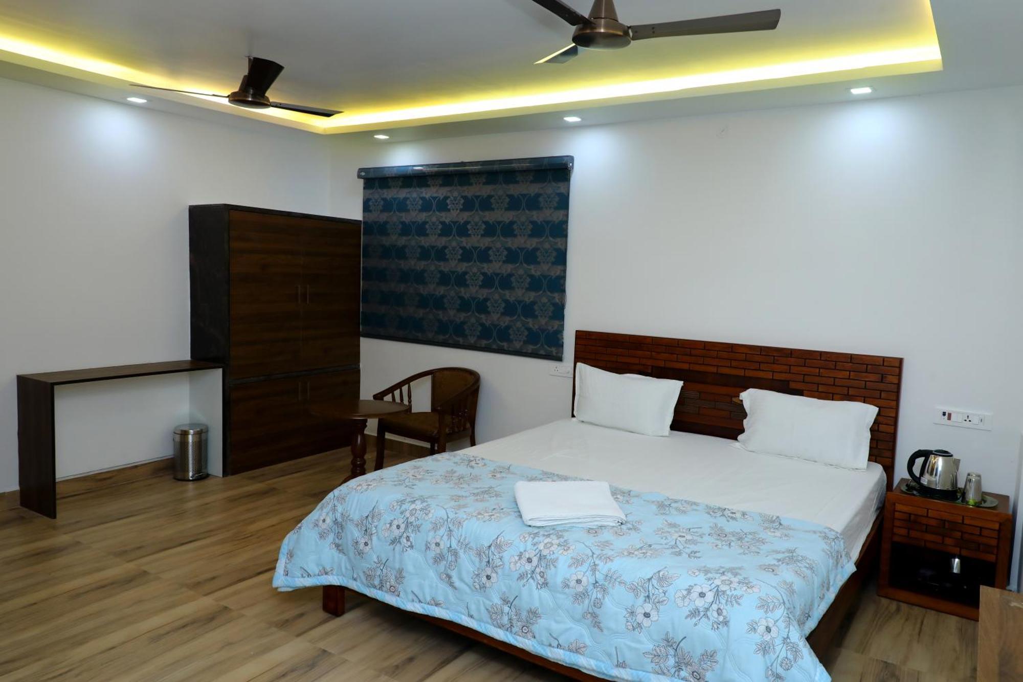 Jp Residency Hotel Yelagiri Bagian luar foto