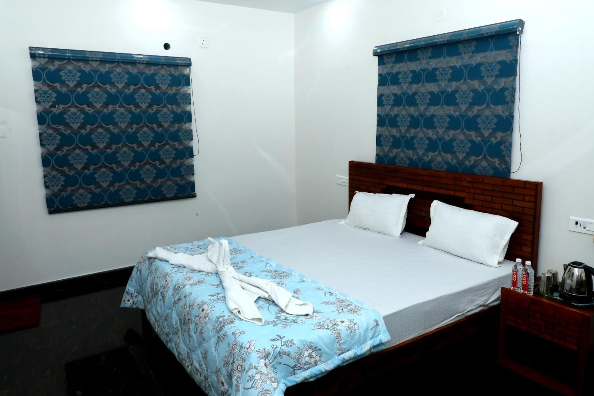 Jp Residency Hotel Yelagiri Bagian luar foto