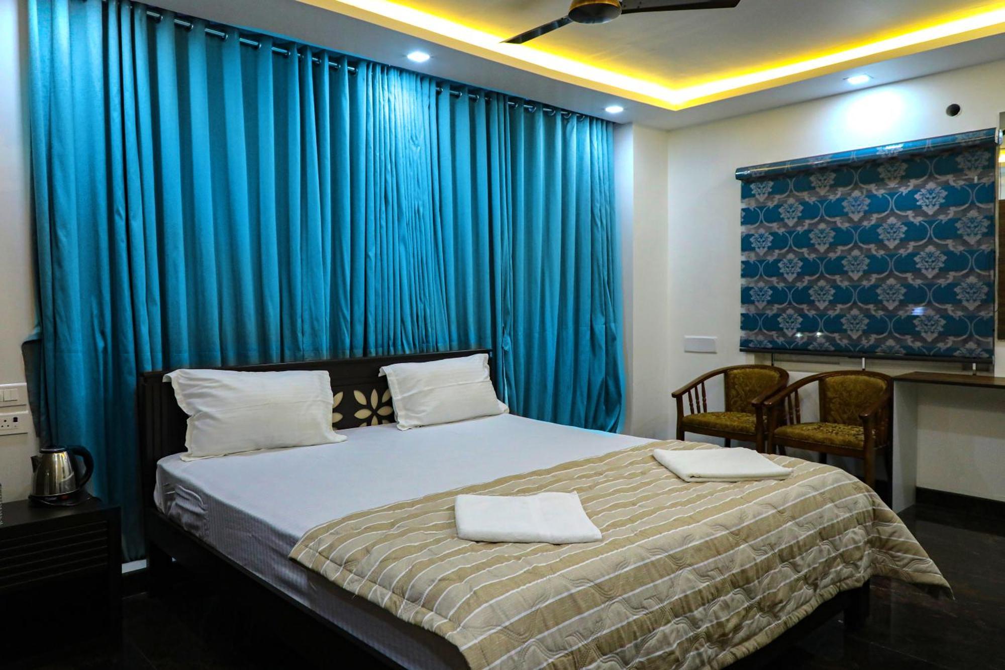 Jp Residency Hotel Yelagiri Bagian luar foto