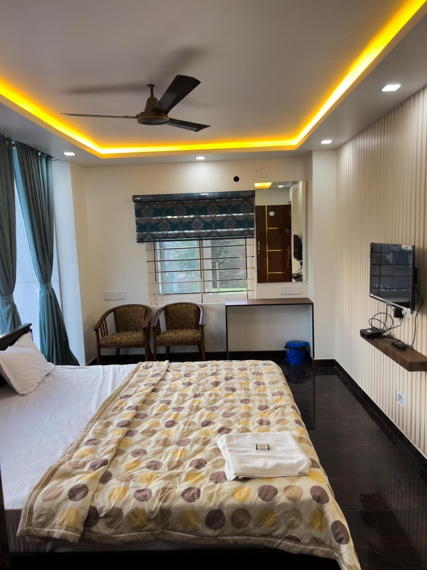 Jp Residency Hotel Yelagiri Bagian luar foto